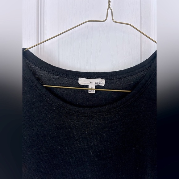 aritzia • Wilfred Free • size XS • black t shirt - Picture 4 of 7